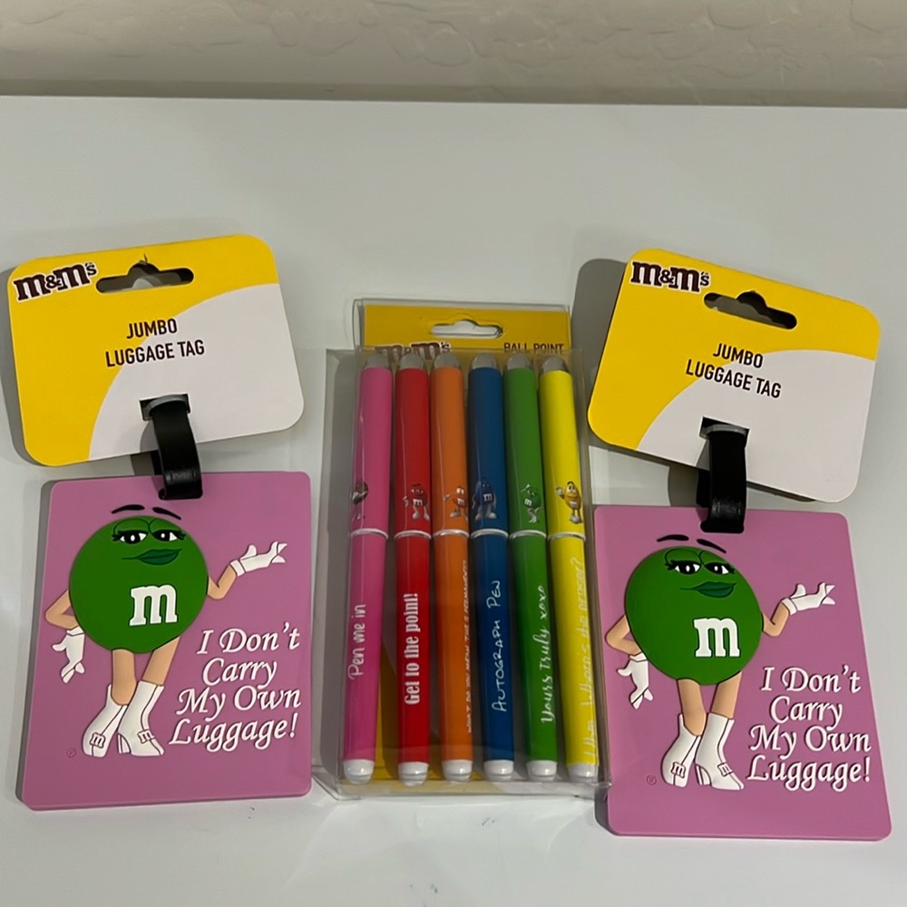 COPY - COPY - M&M’s Luggage Tags and Ball Point Pen Set Bundle New